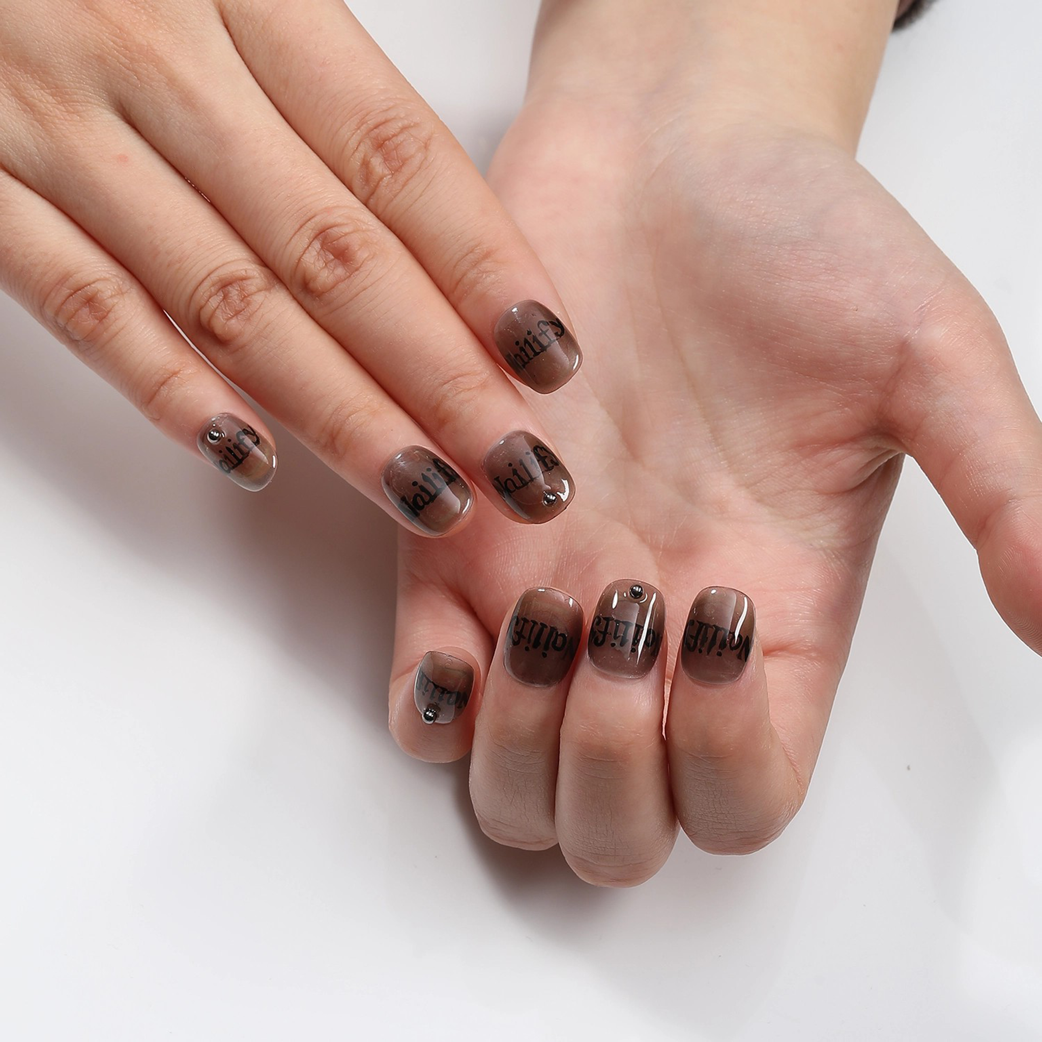 NAILIFY | PRESS-ON NAILS 