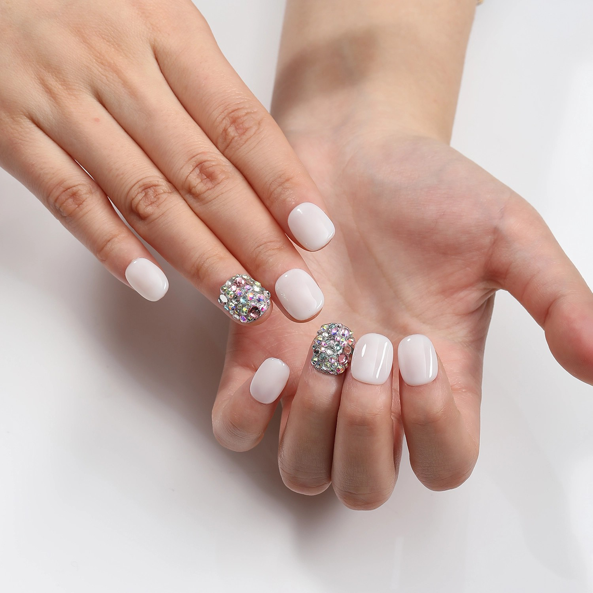 NAILIFY | PRESS-ON NAILS 
