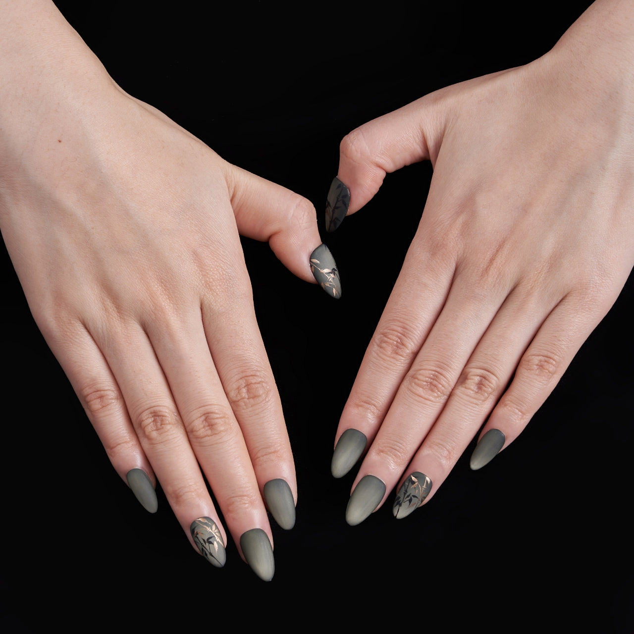 NAILIFY | PRESS-ON NAILS 